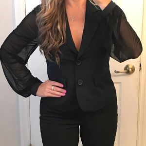 Sheer sleeved blazer